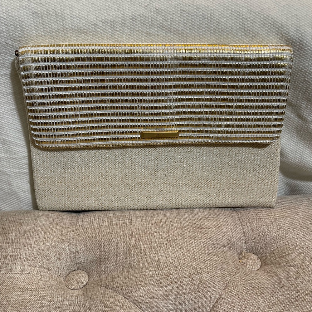 Stella & Dot Gold and Cream Clutch